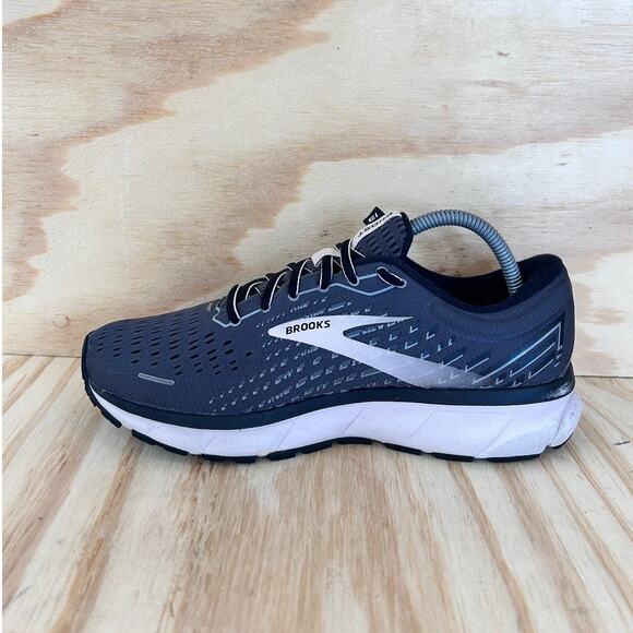 Brooks - Ghost 13 - Running Shoes - Gray - Women's - 9.5(B) - 1203381B062 - Picture 4 of 9